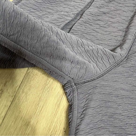 Lululemon Can You Feel The Pleat Crop in Moonwalk - Picture 13 of 15